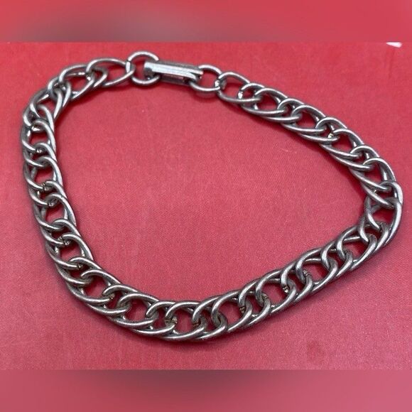 Unbranded Jewelry - Women’s Bracelet Silver Tone Chain Goth 7”